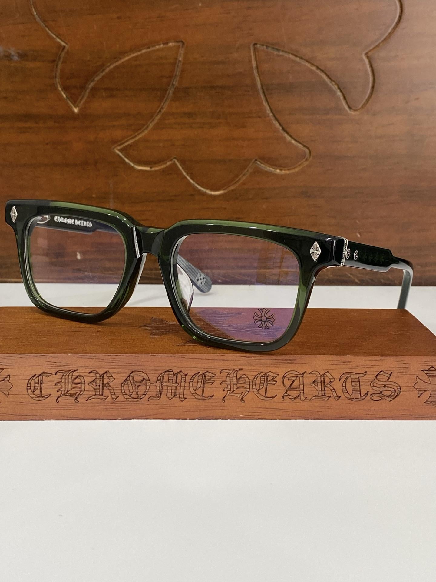 Lunettes Chrome Hearts