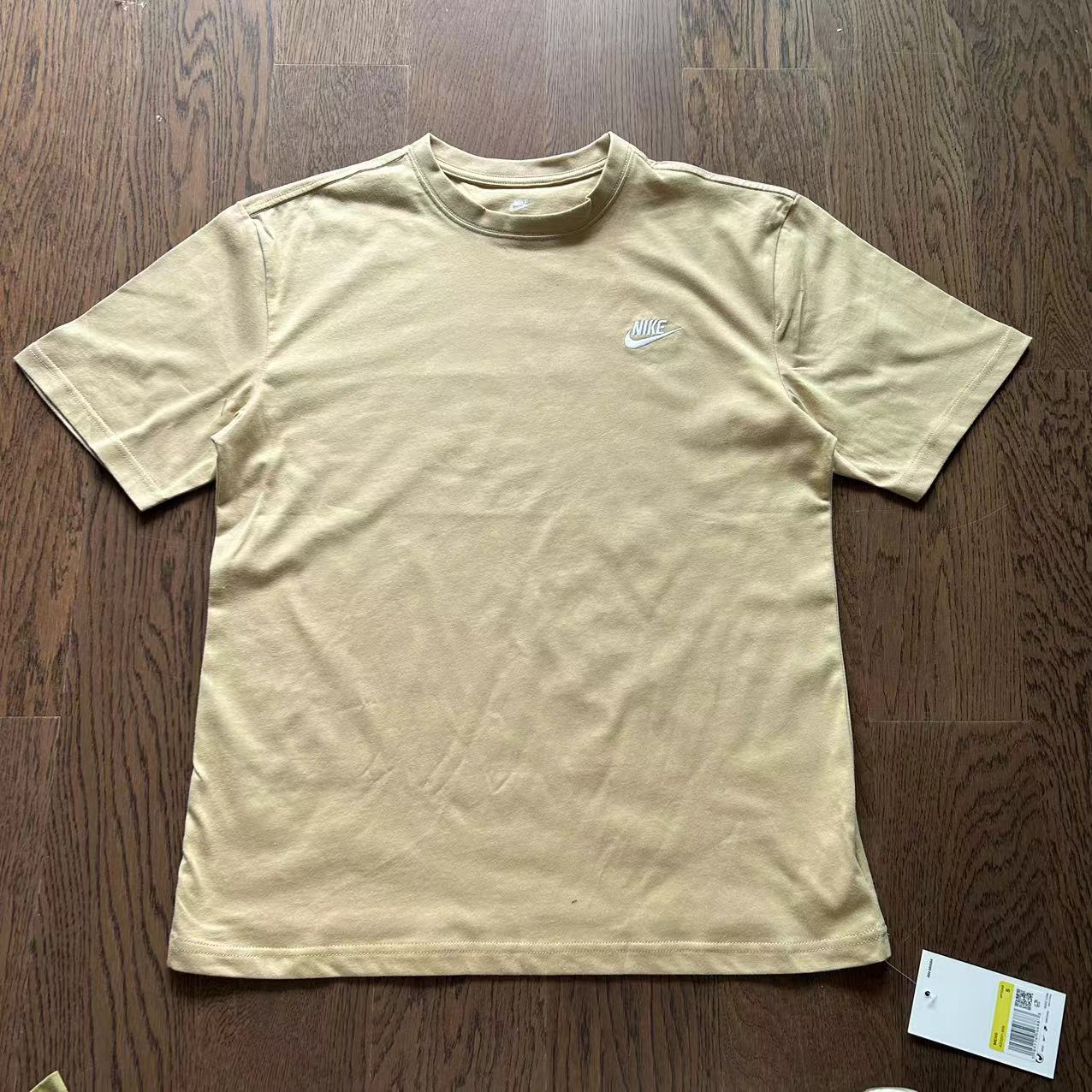 T-shirt Nike