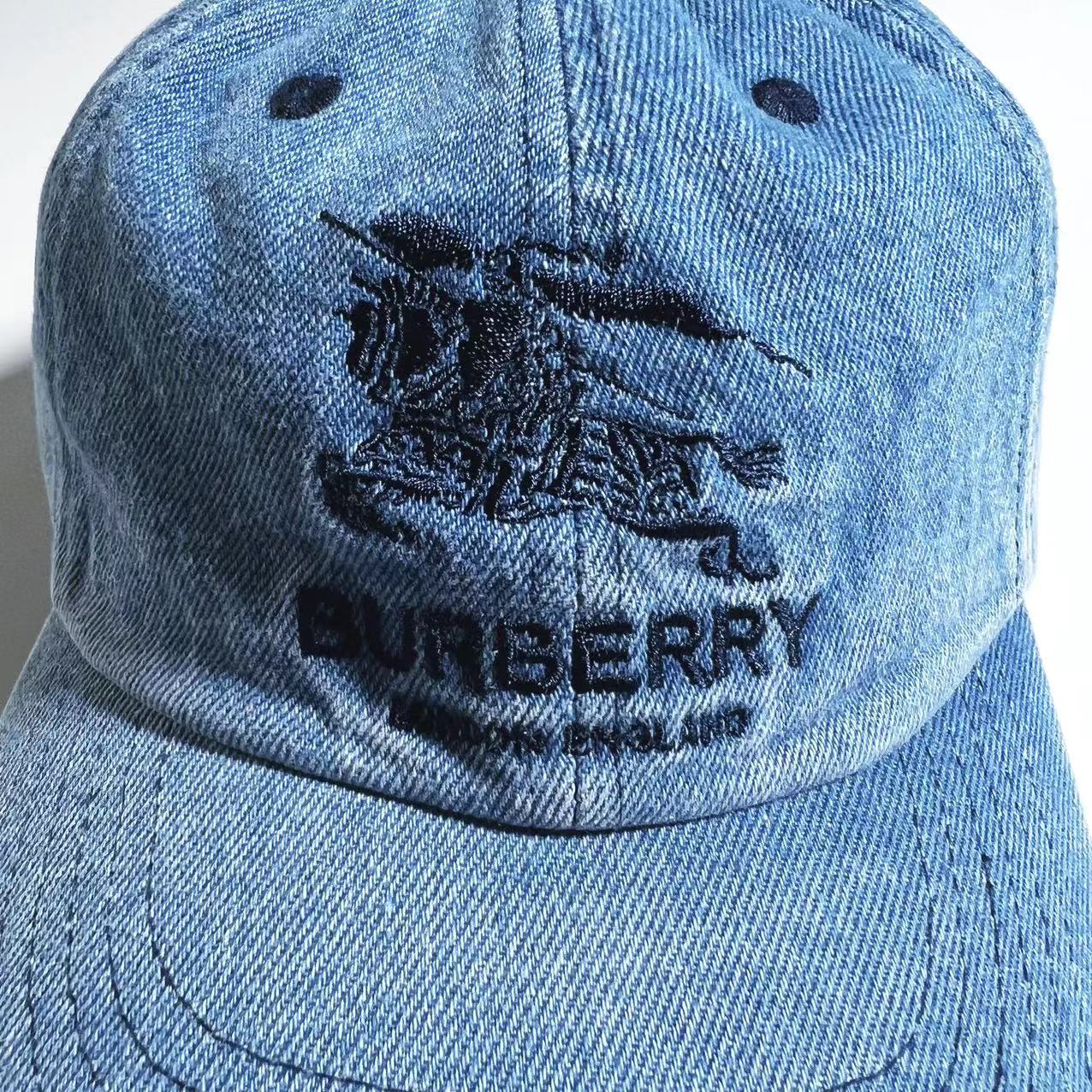 CASQUETTE EN JEAN DÉLAVÉ BUR x SUPREME