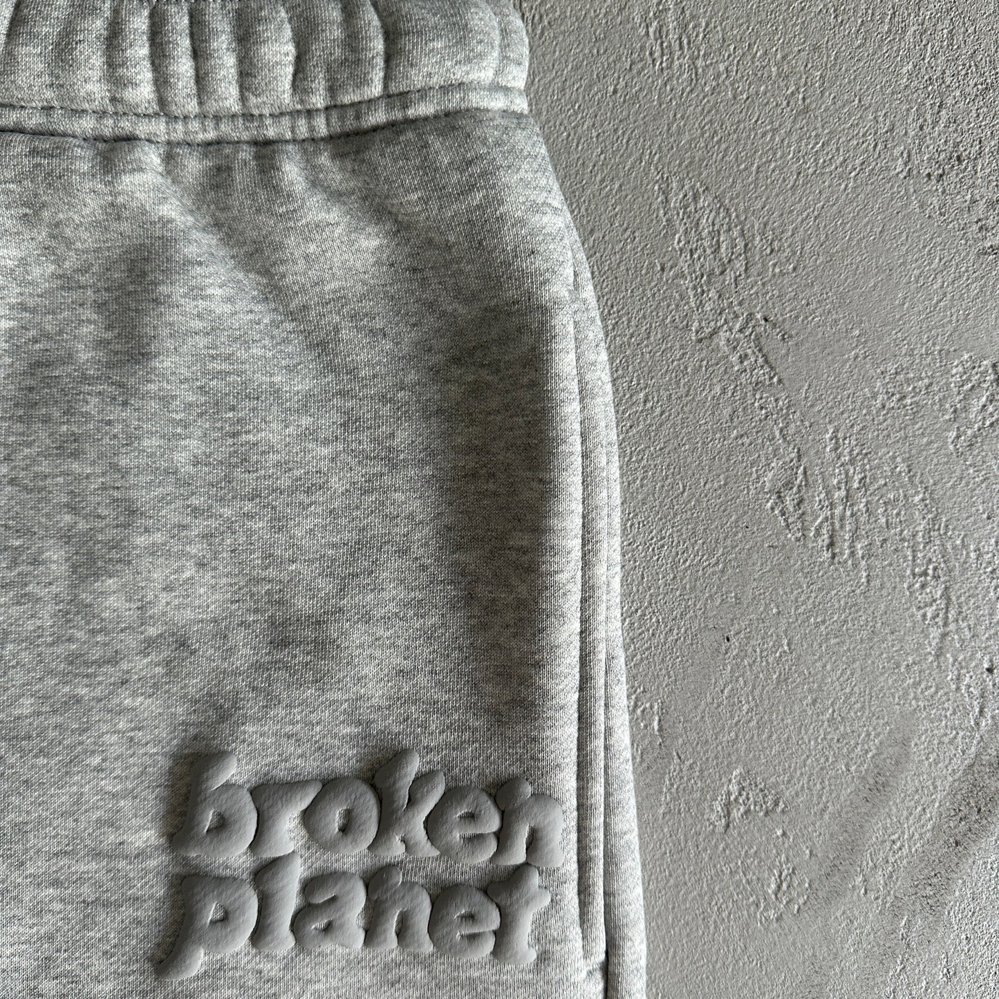 Broken P Cotton Short