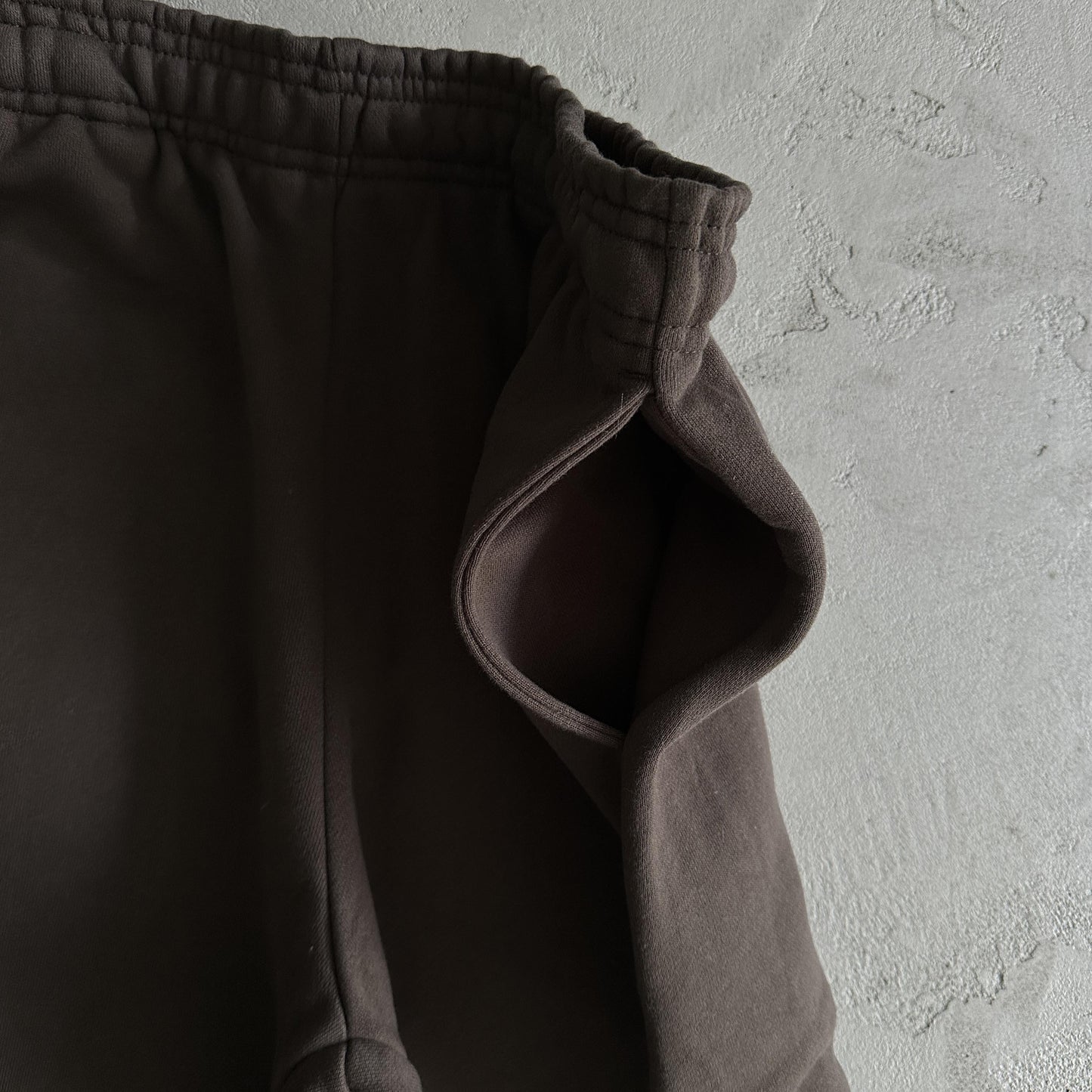 Pantalon de jogging ample Broken P Out