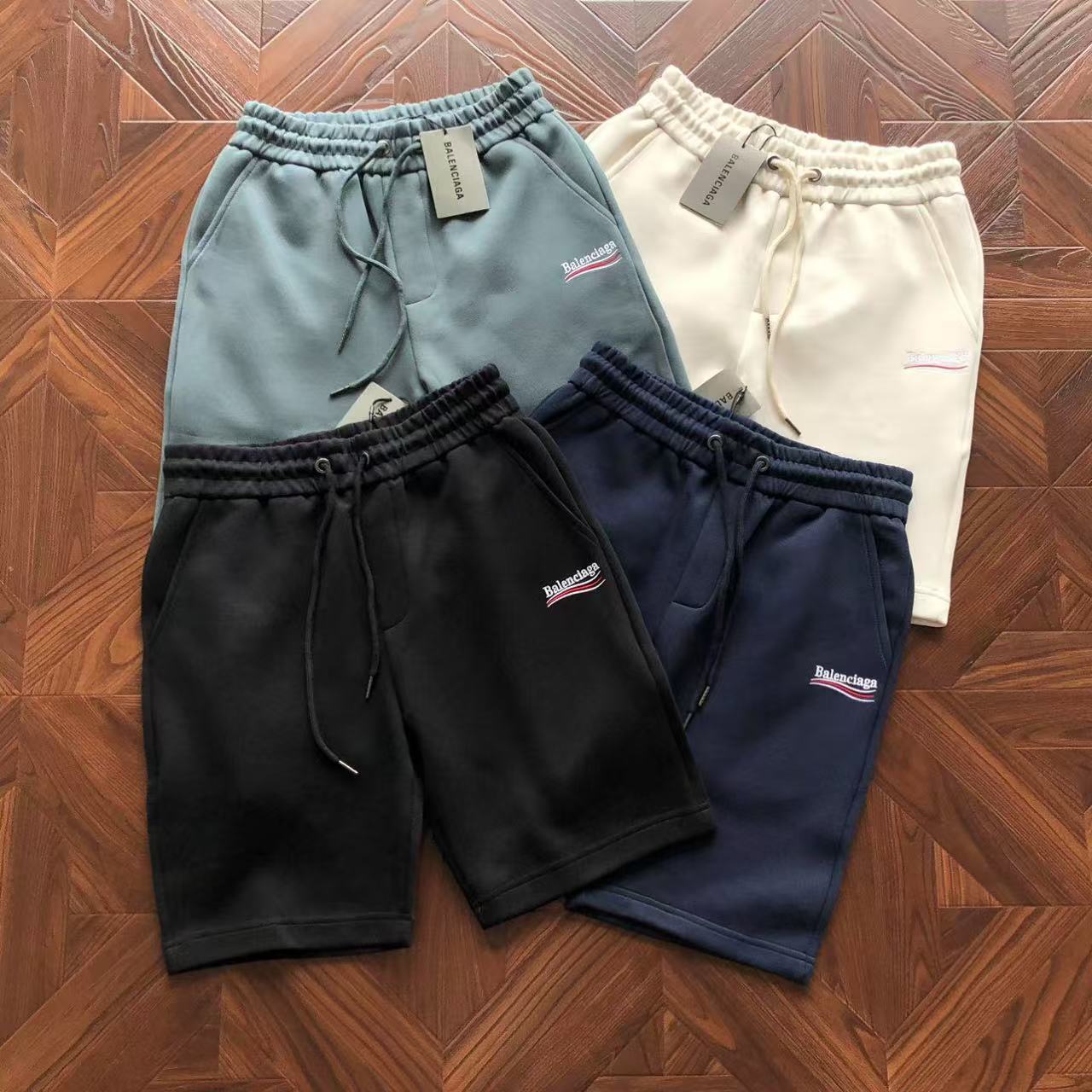Shorts Balenciaga