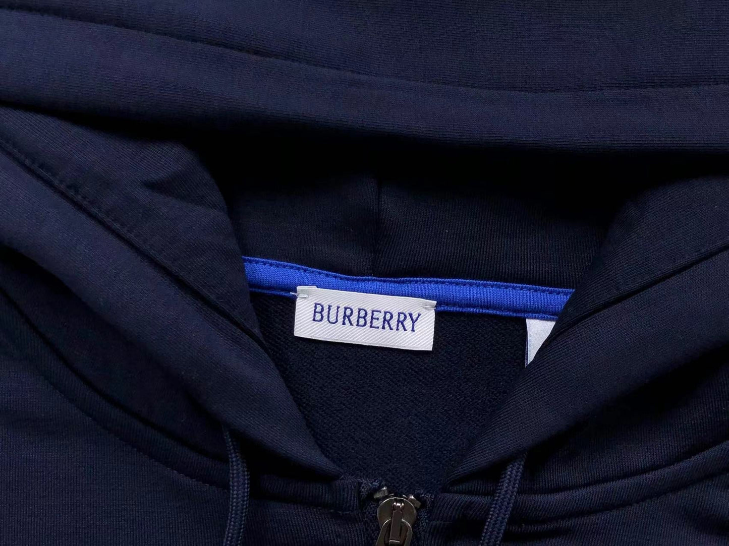 Sweat à capuche BB