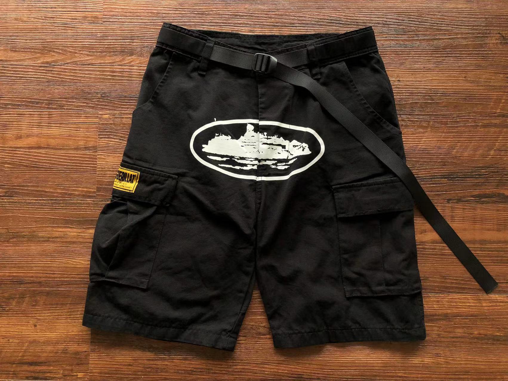 人気カラーの ショートパンツ Corteiz shorts cargo arcatraz ショート