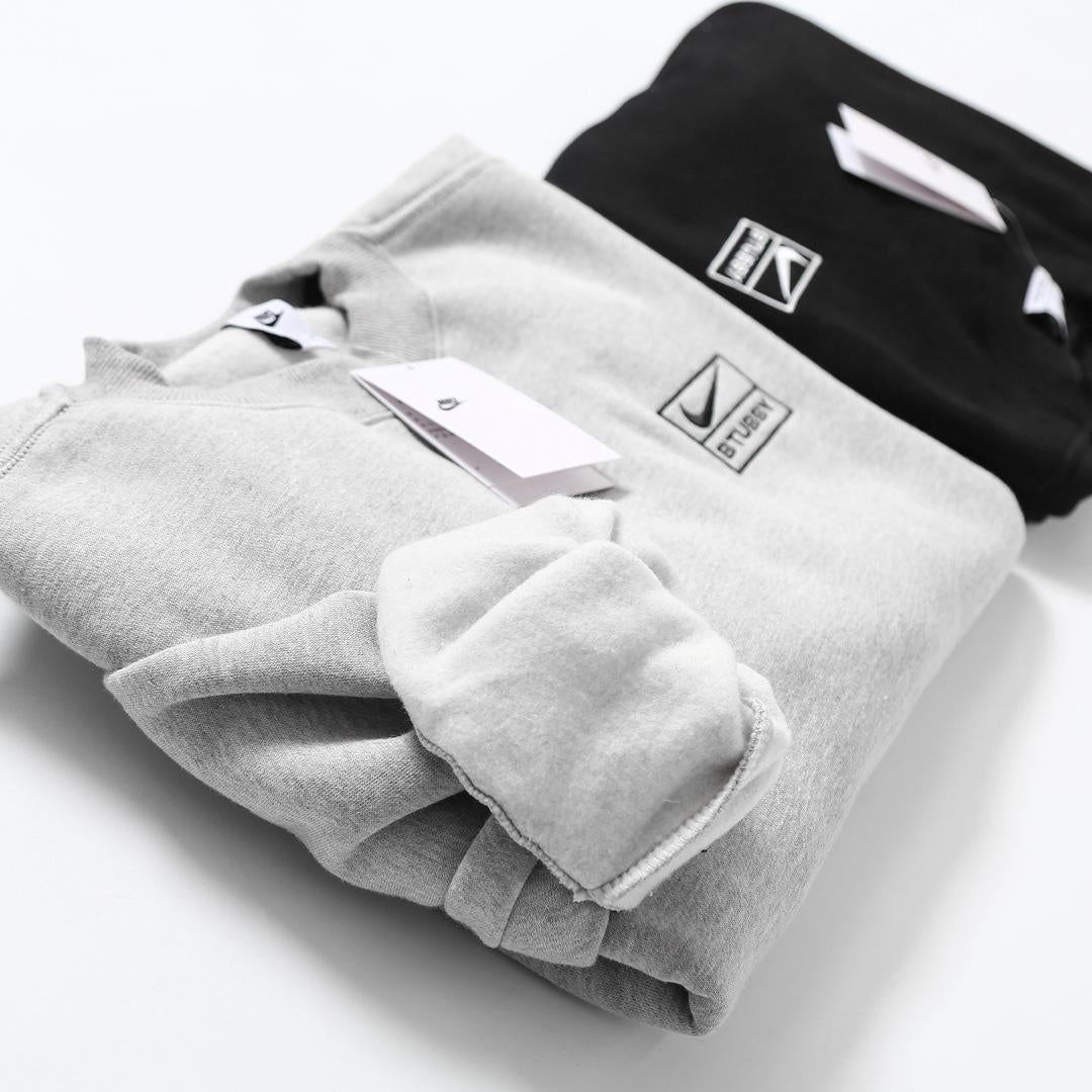 Pull Nike x Stussy