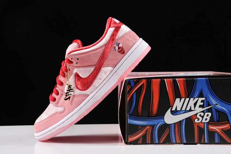 Nike SB Dunk Low x StrangeLove Skateboards