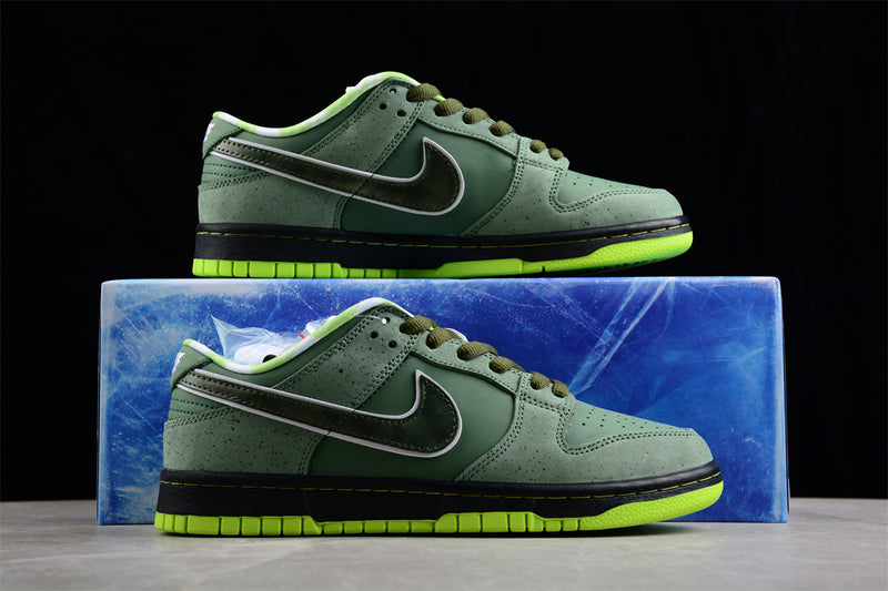 Nike SB Dunk Low Green Lobster