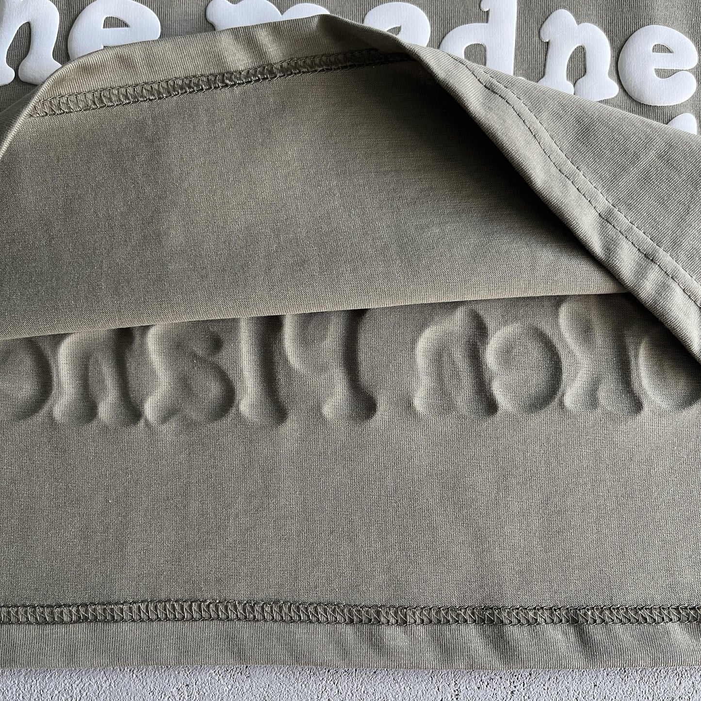 T-shirt Casse-tête de l'espace à trois crânes