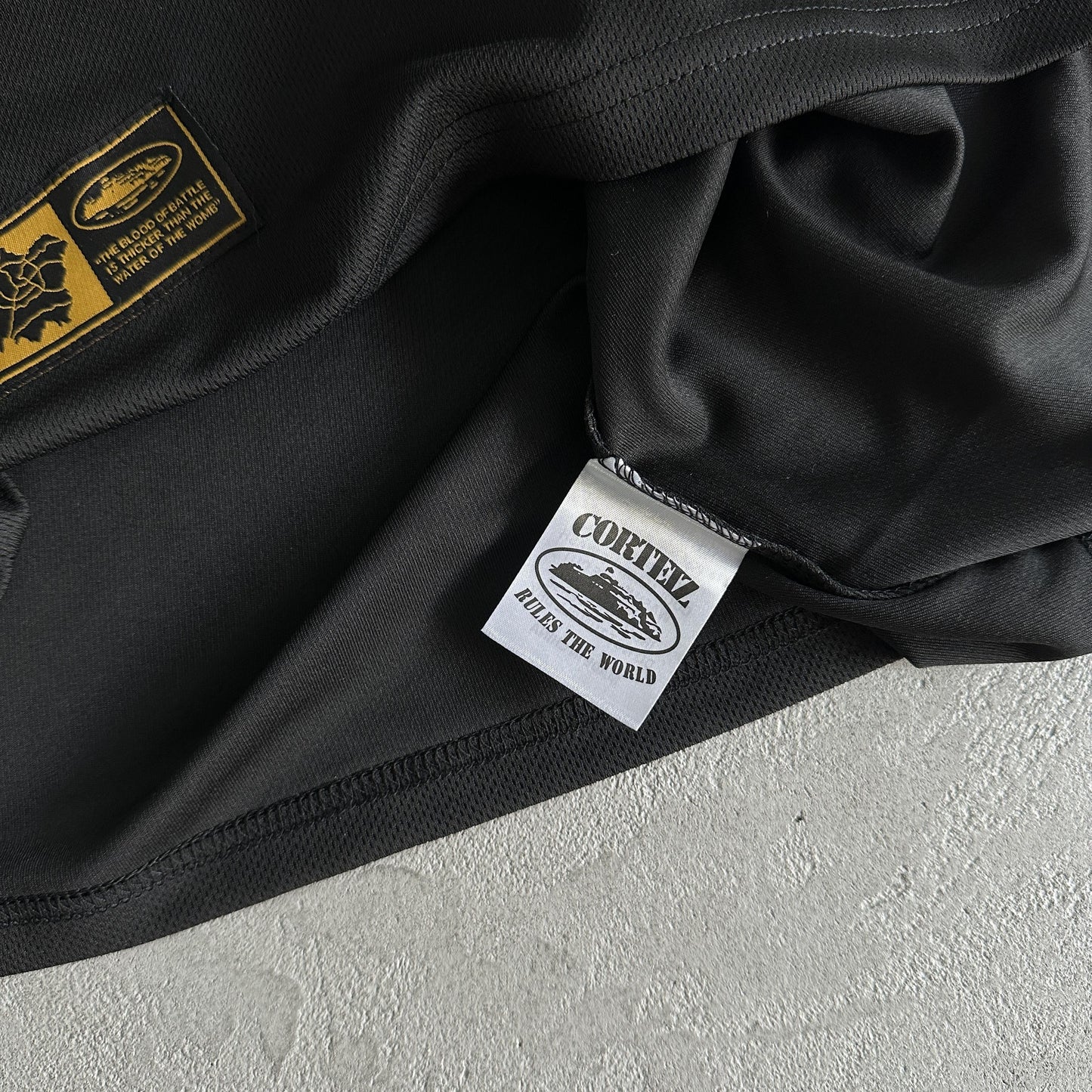 Maillot à empiècements Corteiz – Noir
