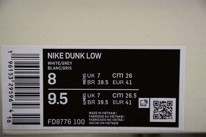 Nike SB Dunk Low White Lobster