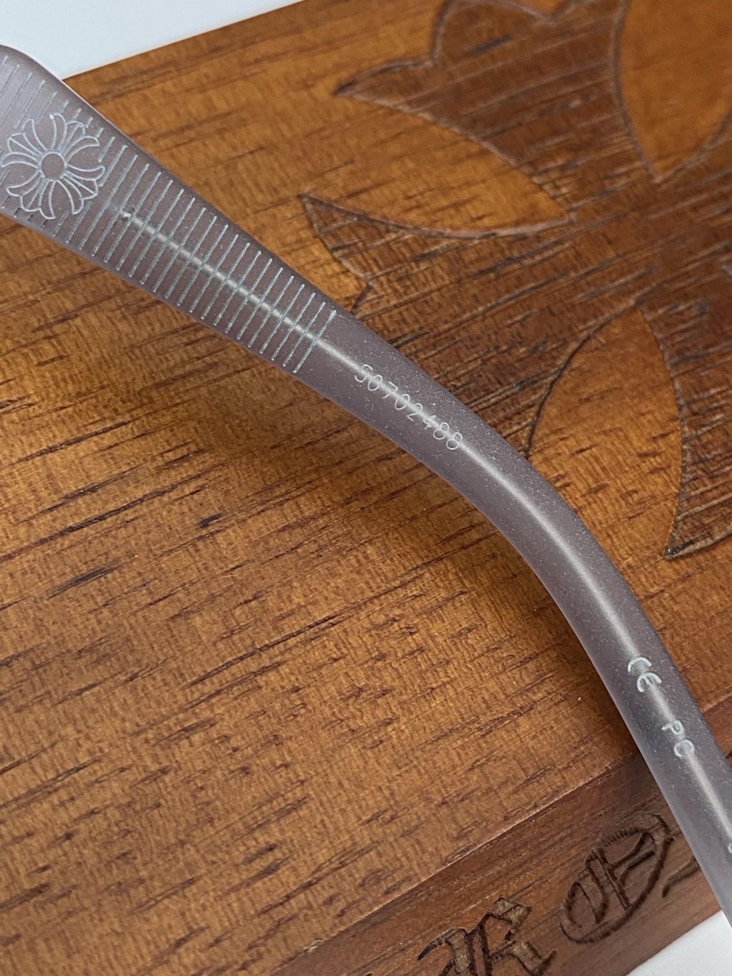 Lunettes Chrome Hearts