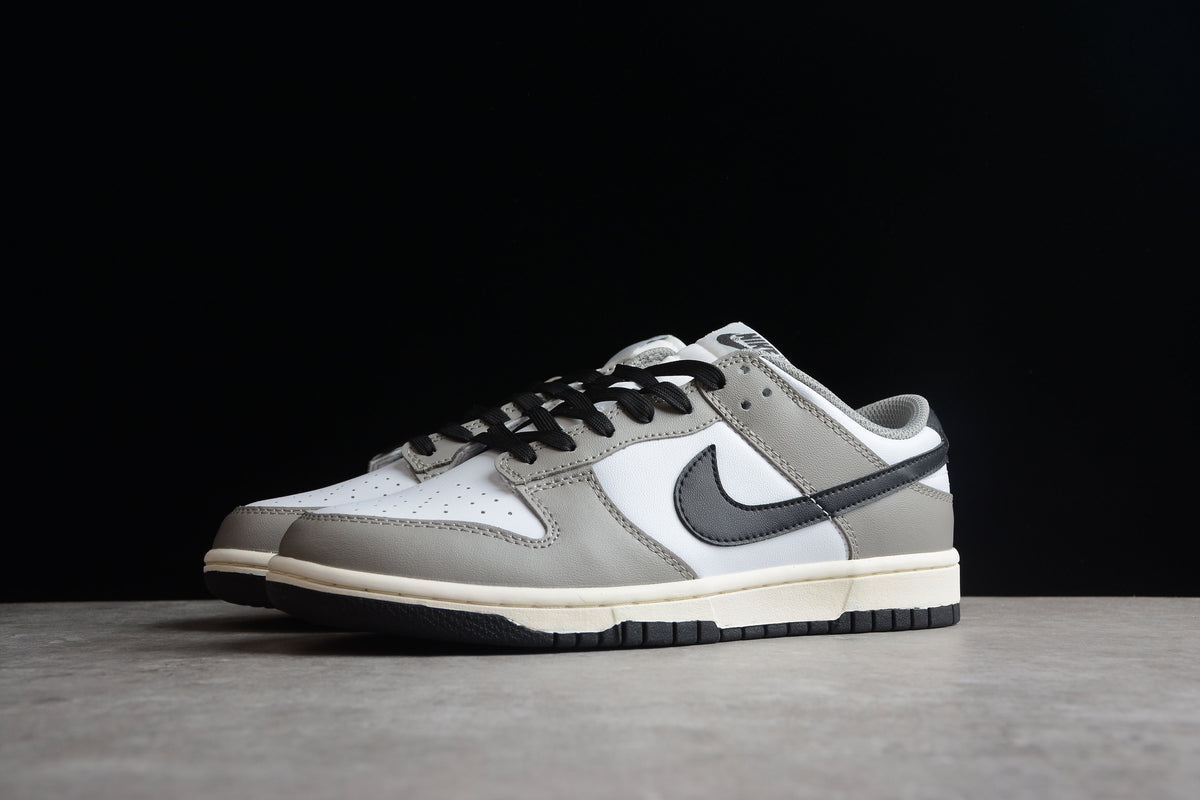 Nike Dunk Low Light Smoke Grey