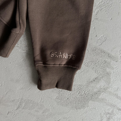 Base de granit cassée P pour costume