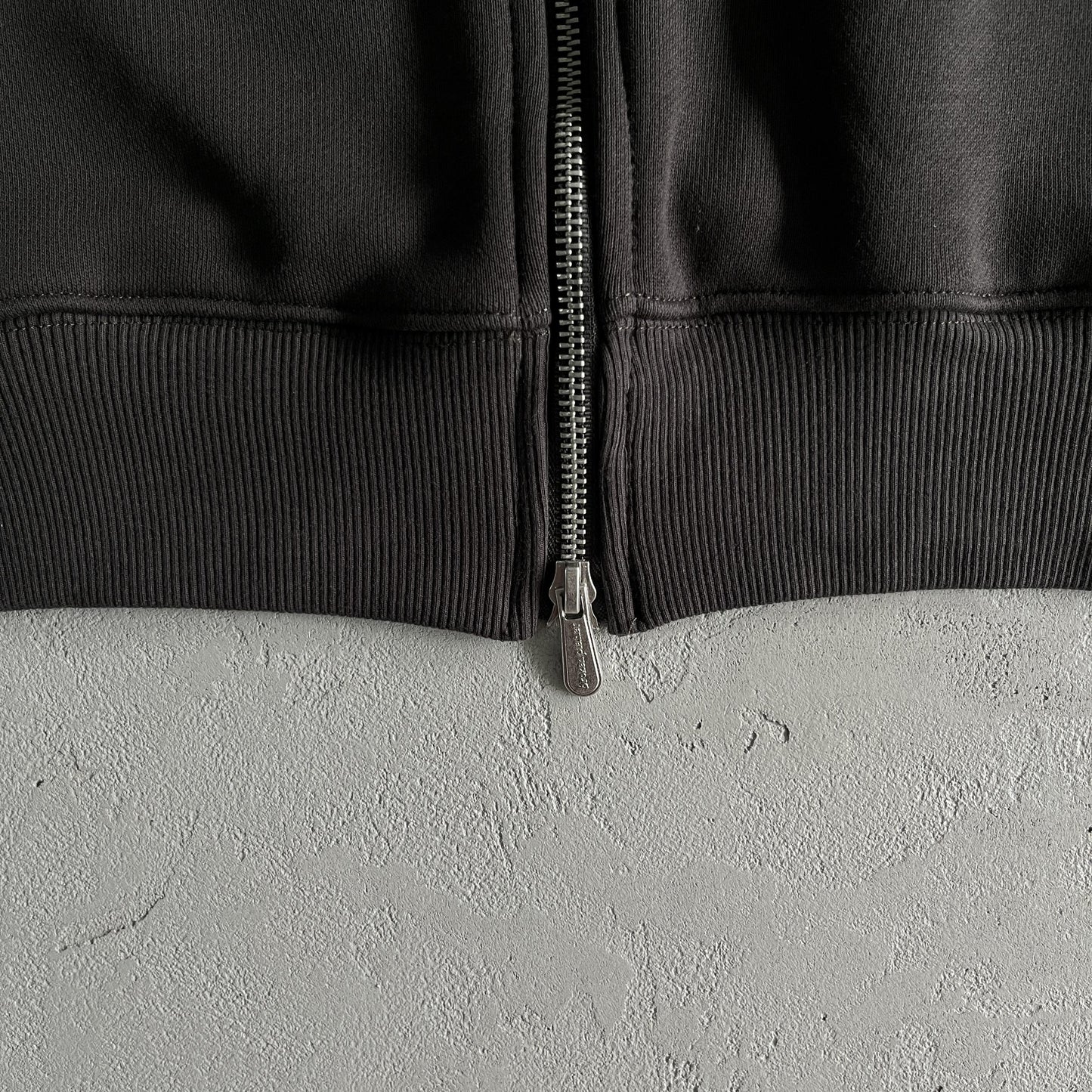 Sweat à capuche zippé double Broken P