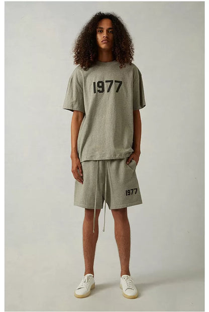 Camiseta FOG X Essentials 1977