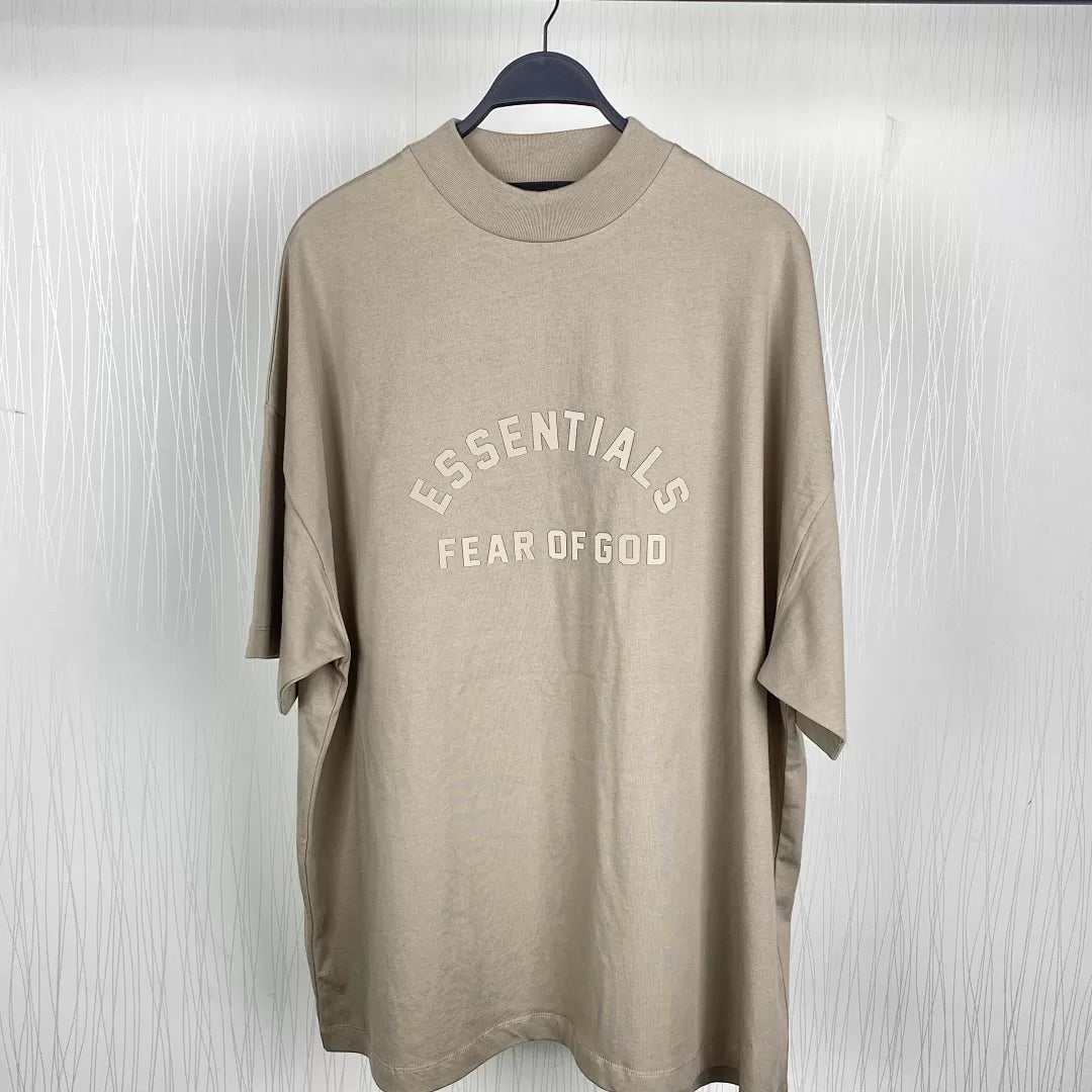 Camiseta y pantalones cortos FOG x Essentials 23SS