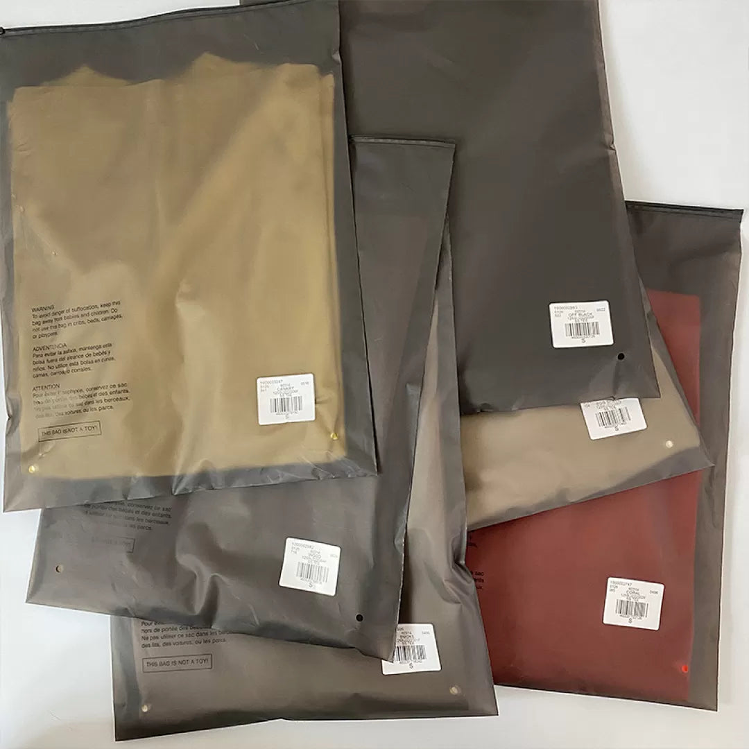 Camiseta FOG X Essentials 22FW para mujer
