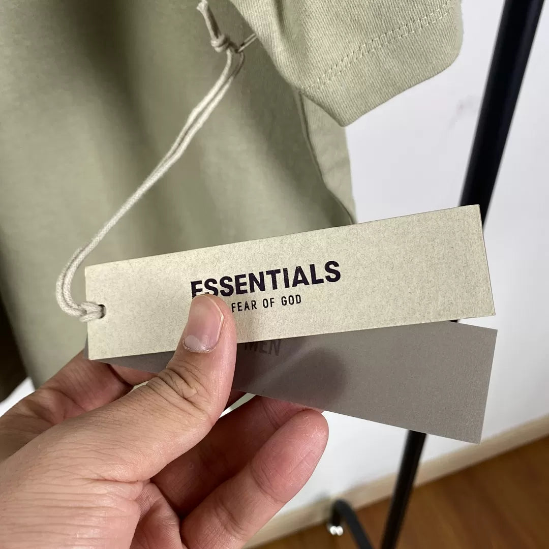 Camiseta FOG X Essentials 1977