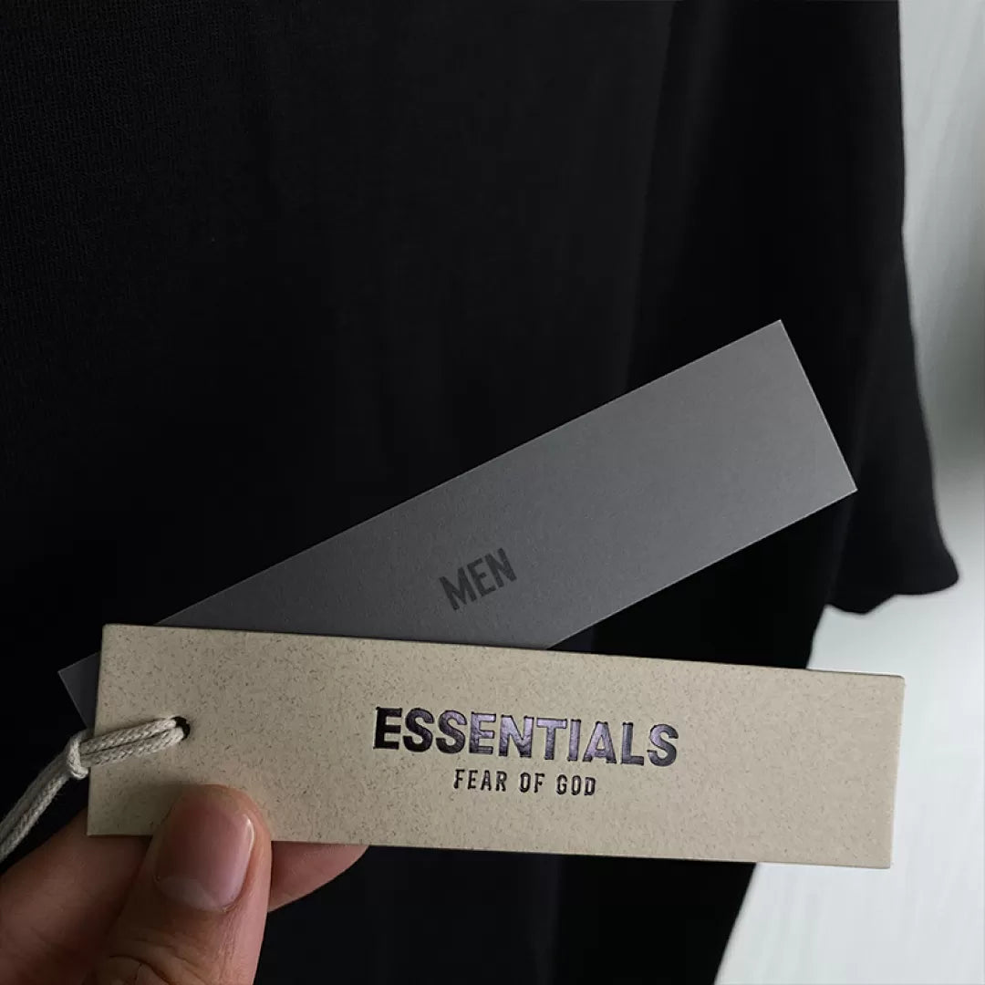 Camiseta y pantalones cortos FOG x Essentials 23SS