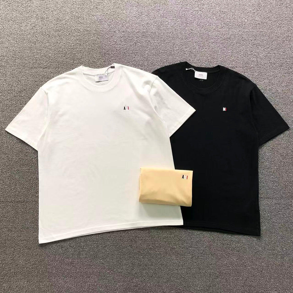 AM1 T-Shirt