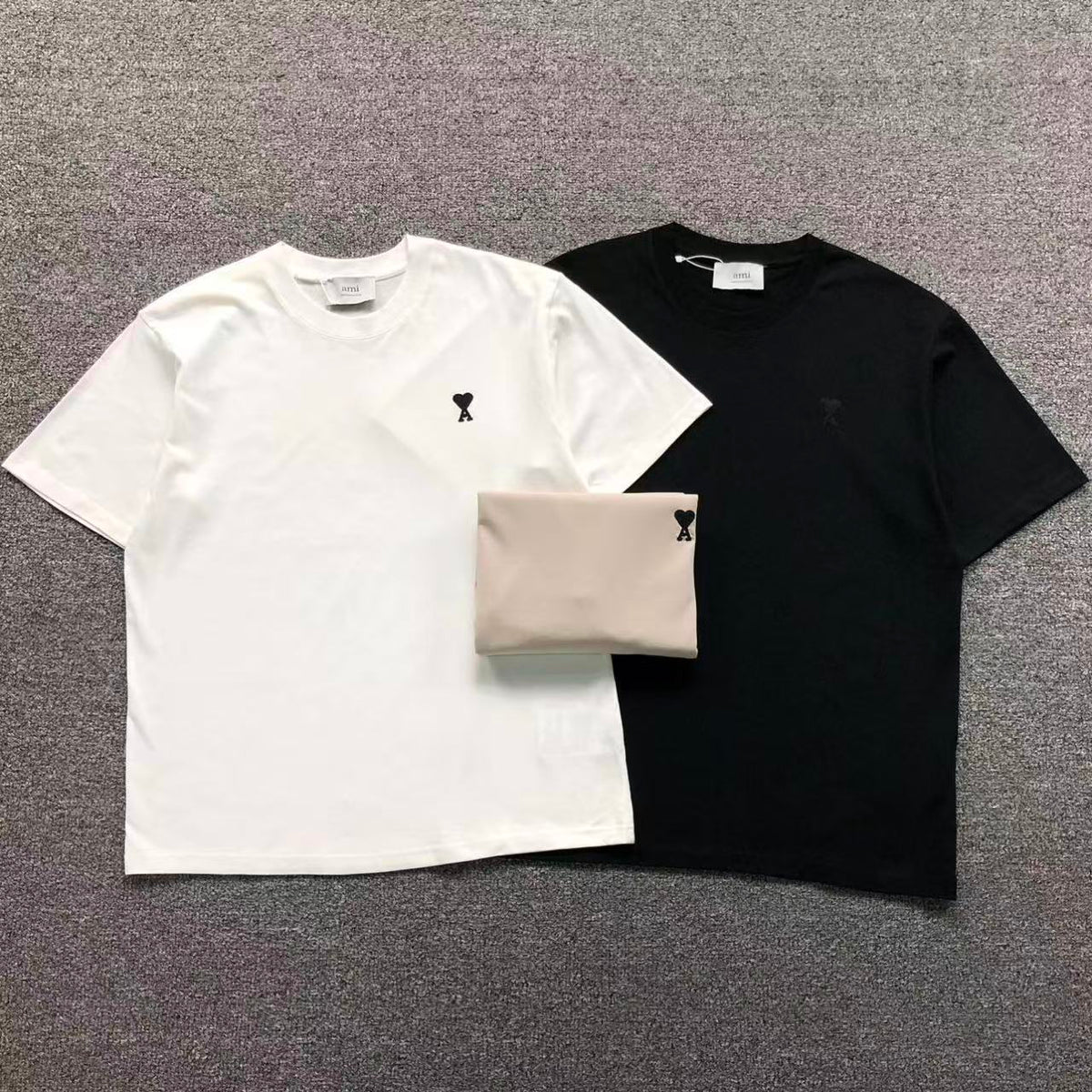 AM1 T-Shirt