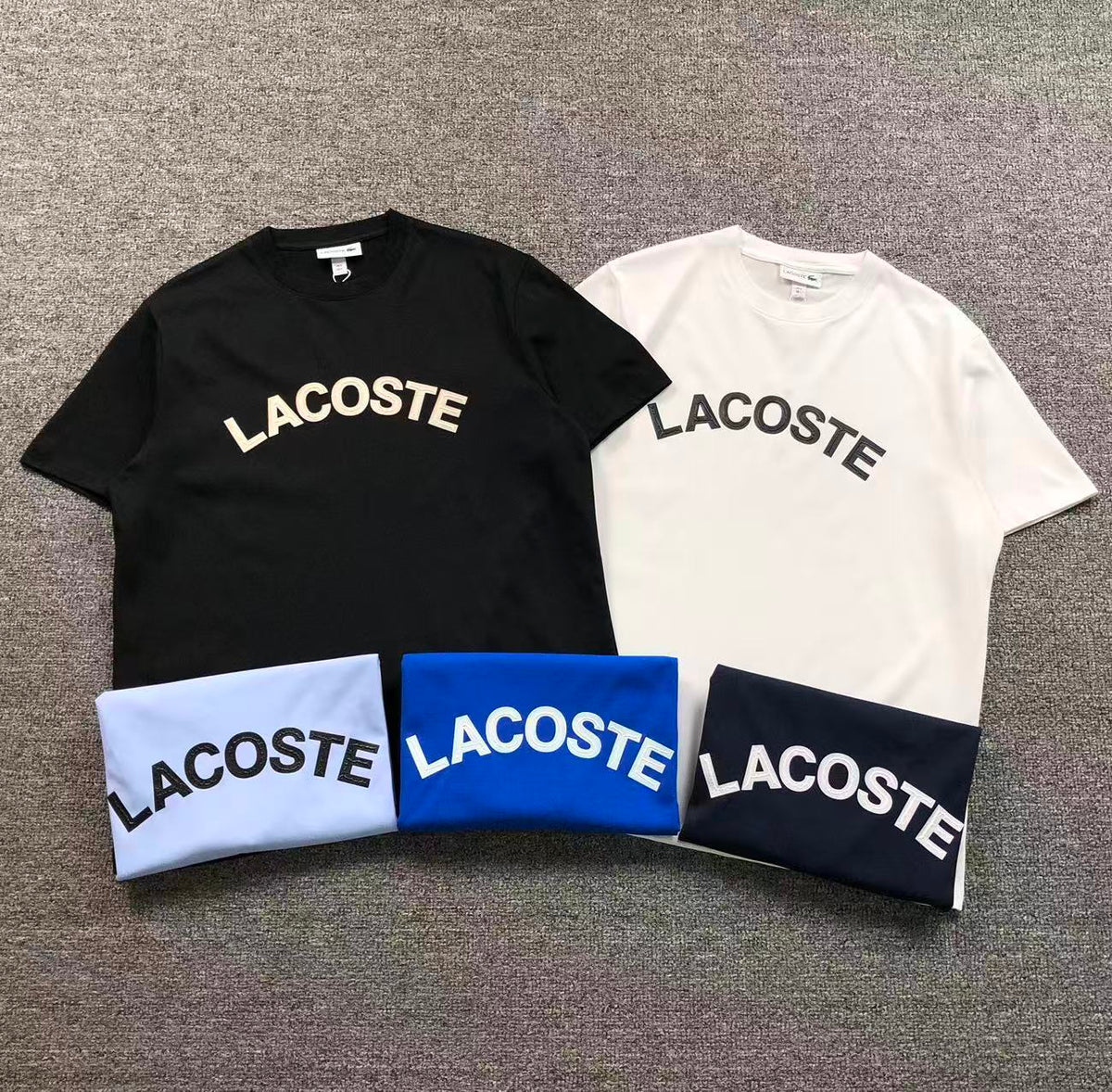 Klassisches T-Shirt