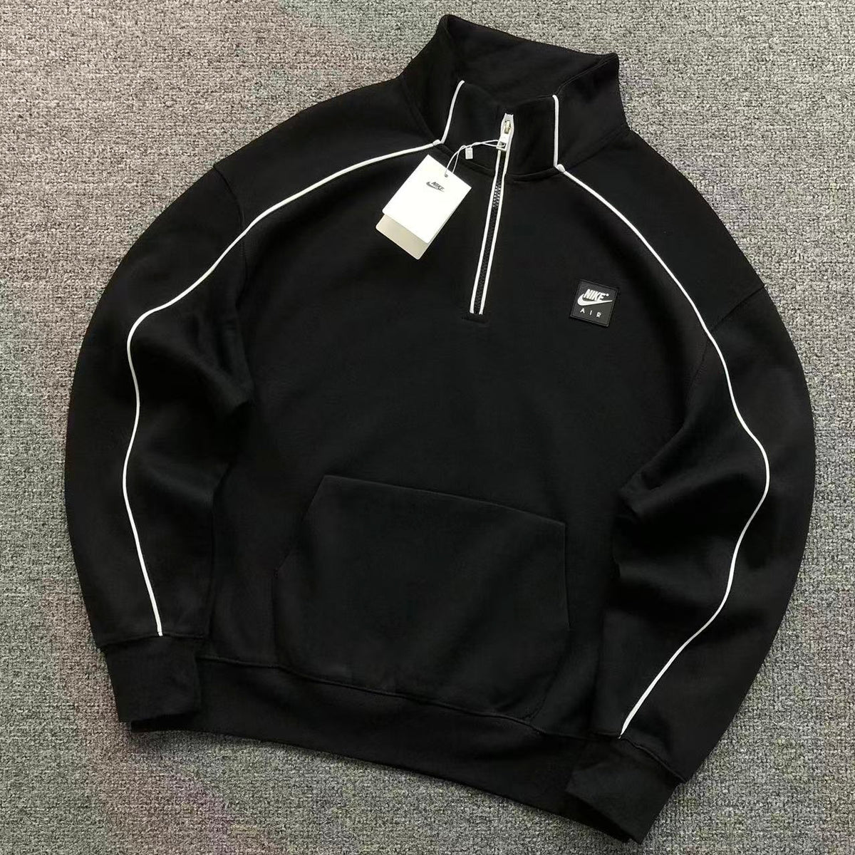 N1K Kapuzenpullover