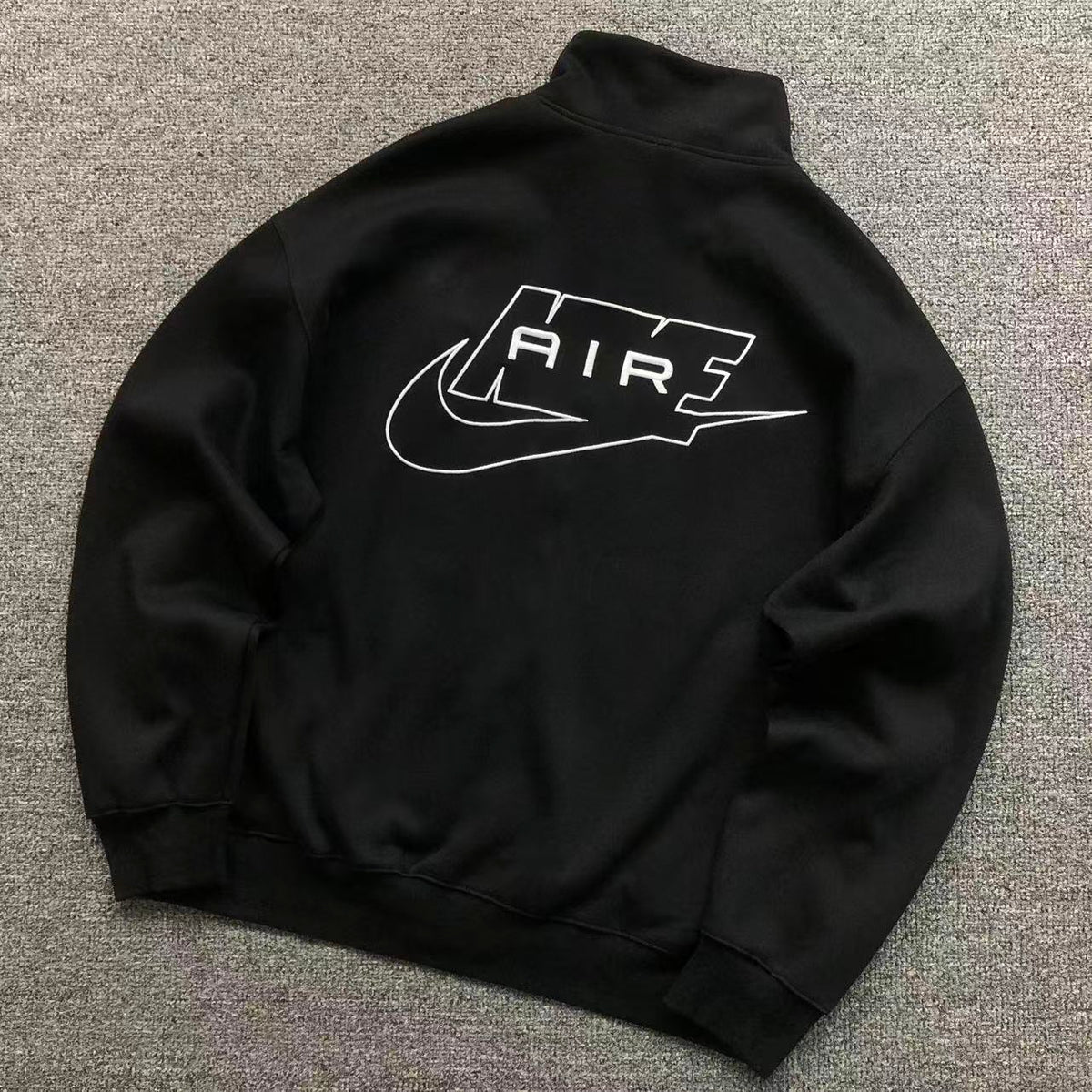 N1K Kapuzenpullover
