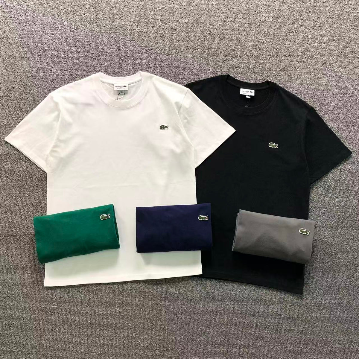Klassisches T-Shirt