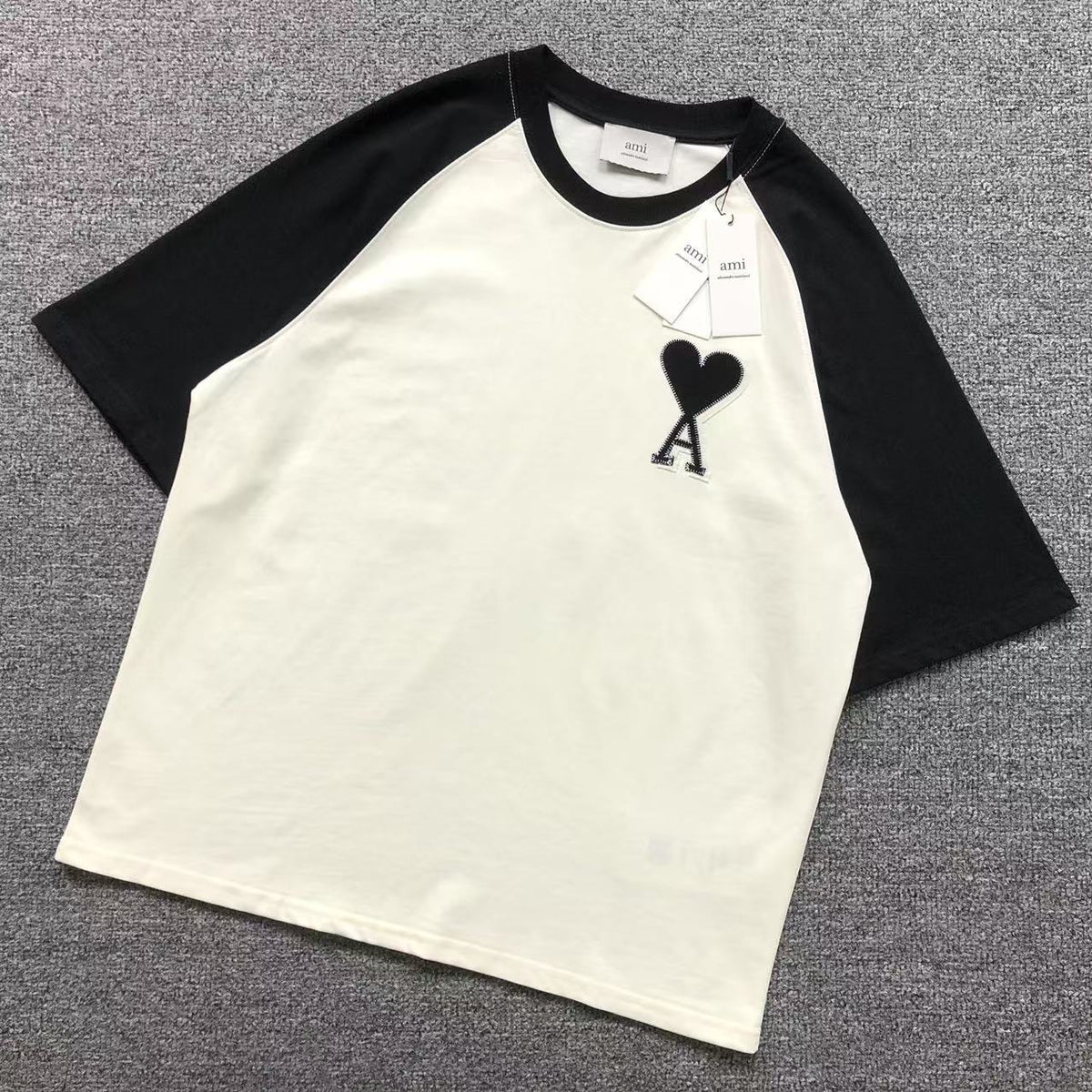 AM1 T-Shirt