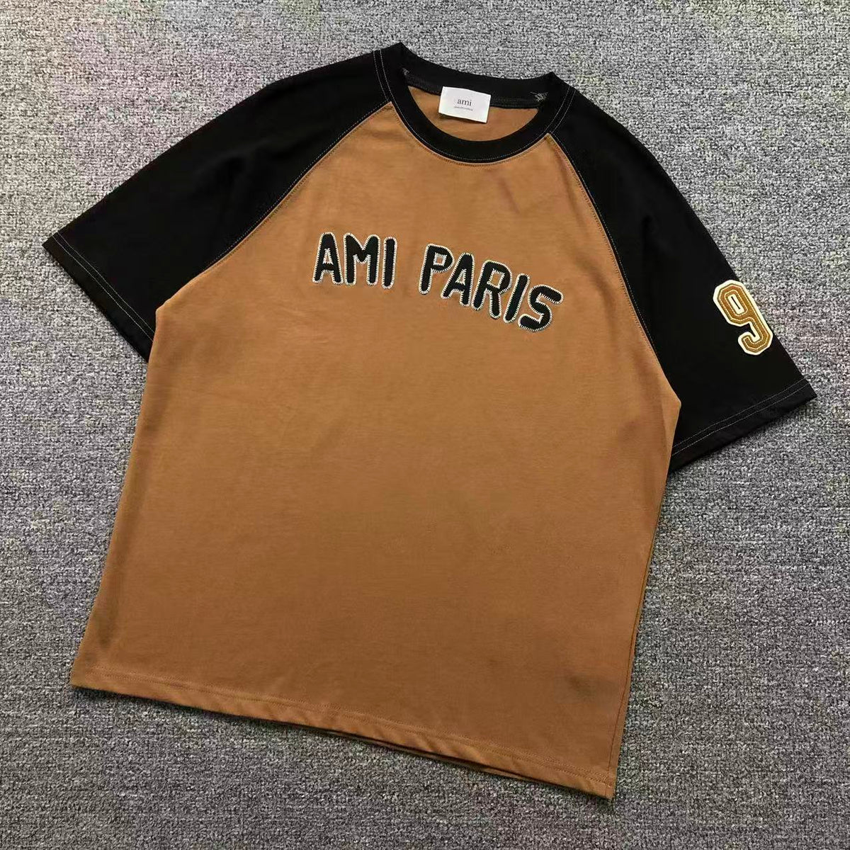 AM1 T-Shirt