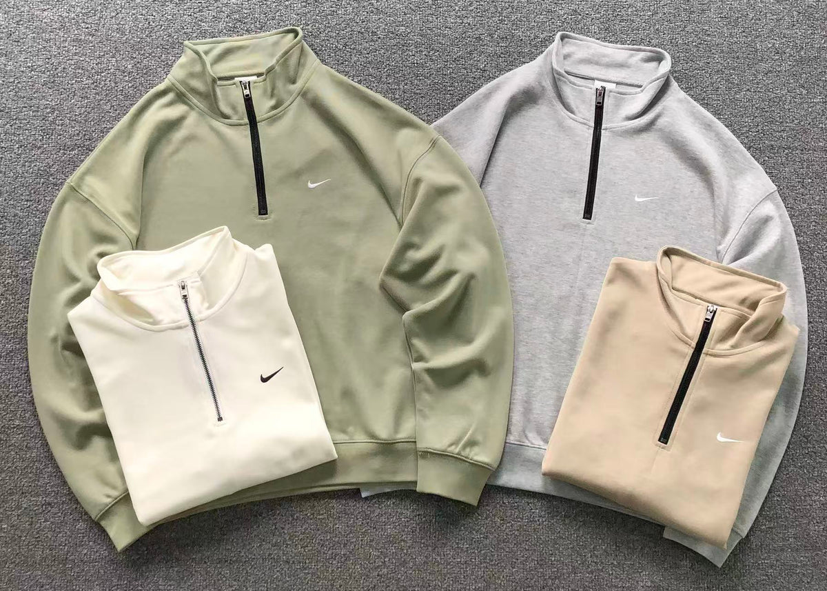 N1K Kapuzenpullover