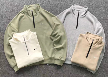 N1K Kapuzenpullover