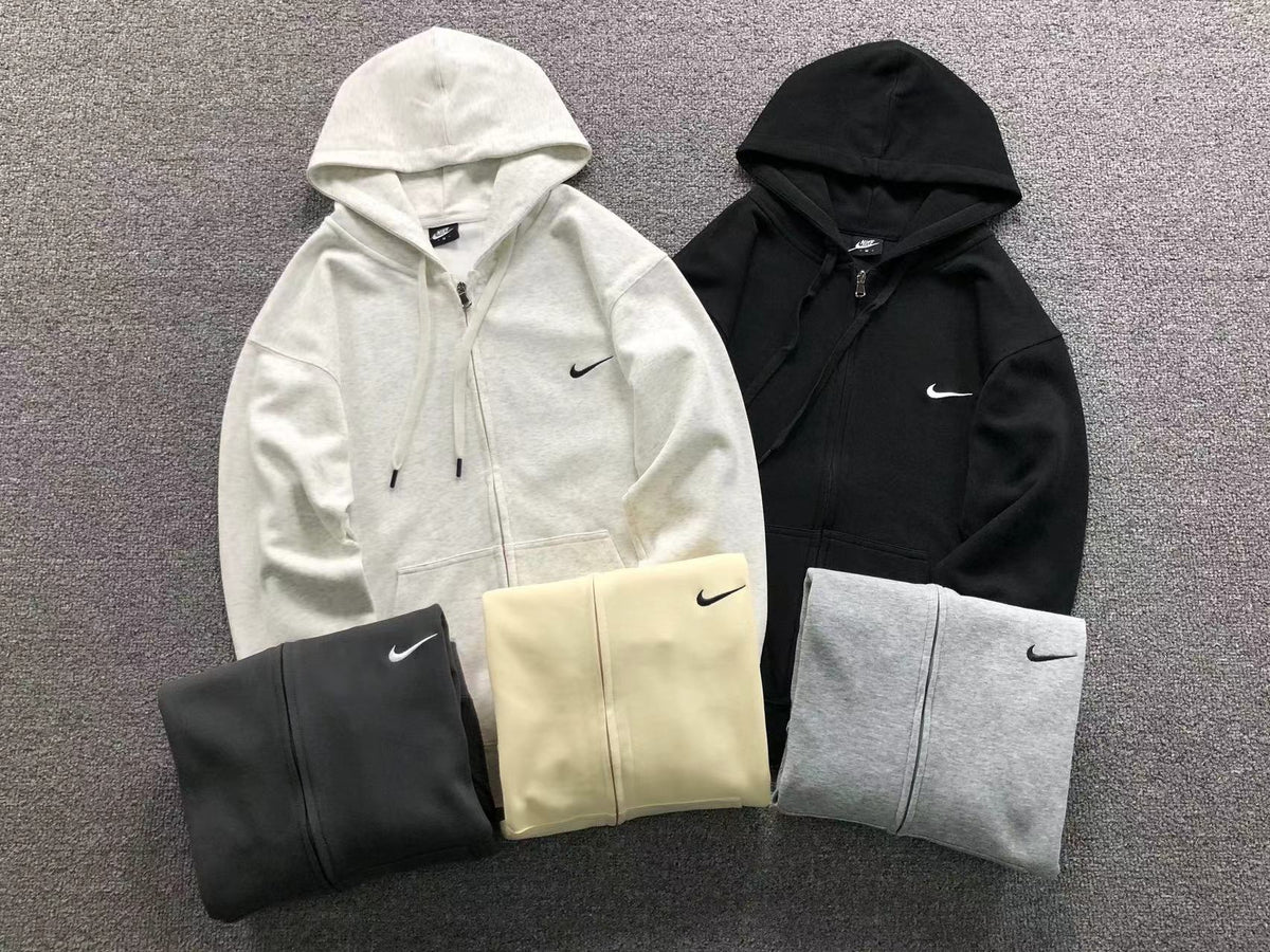 N1K Kapuzenpullover