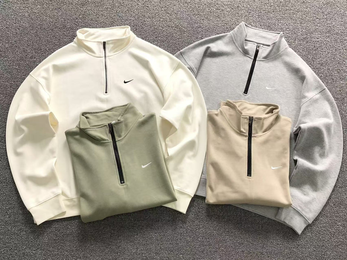 N1K Kapuzenpullover
