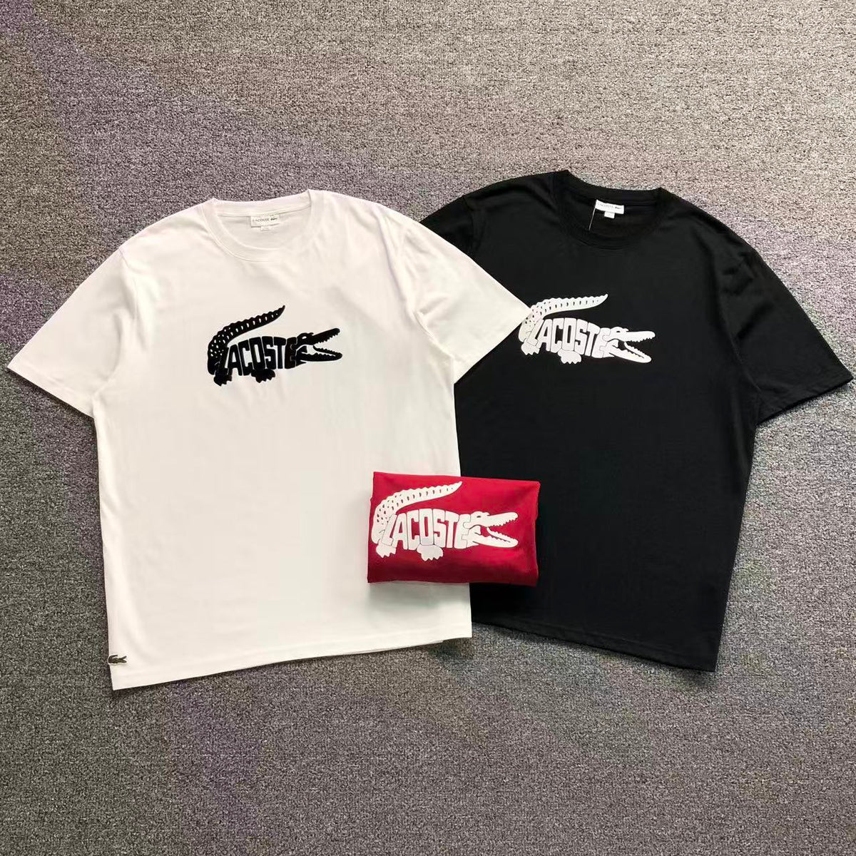 Klassisches T-Shirt