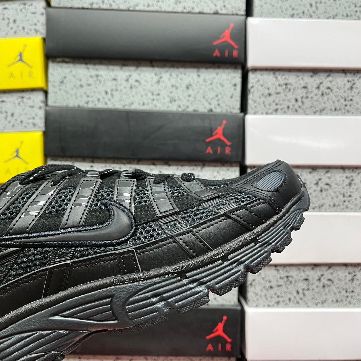 Nike P-6000