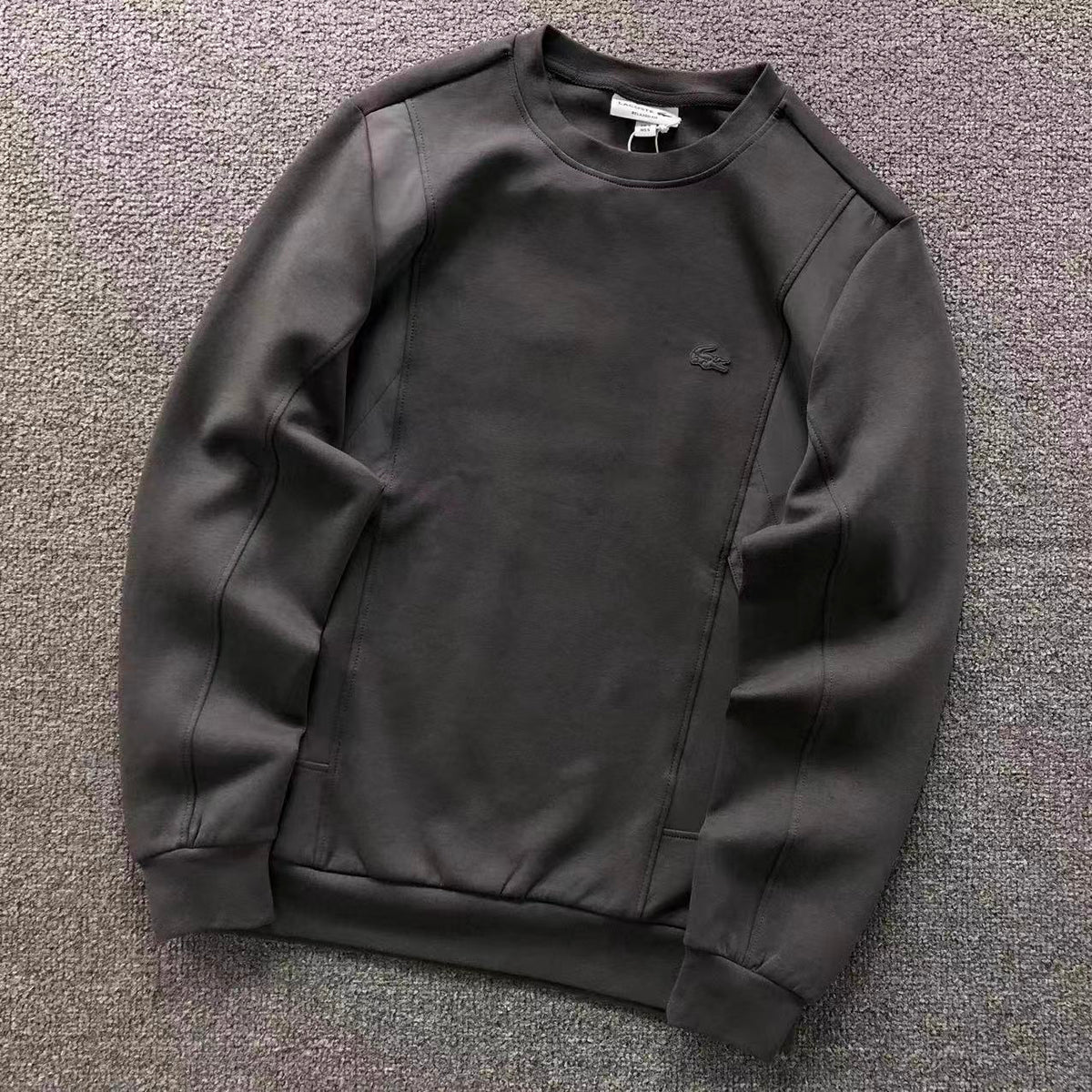Klassischer Hoodie