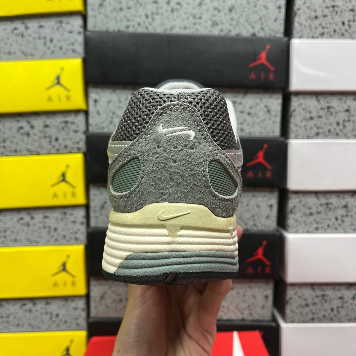 Nike P-6000