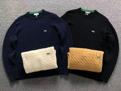Klassischer Pullover