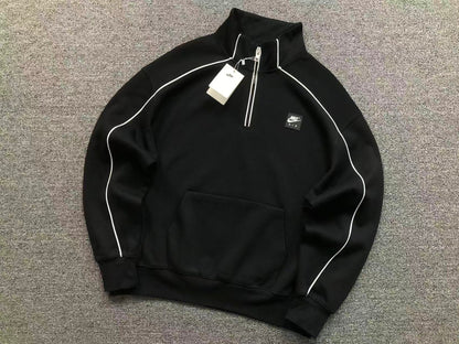 N1K Kapuzenpullover