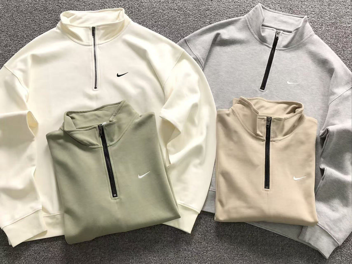 N1K Kapuzenpullover
