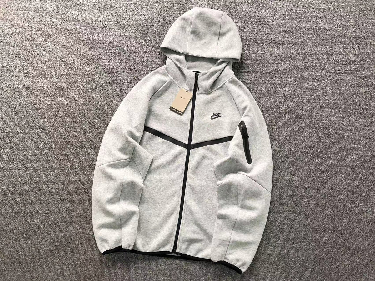 N1K Kapuzenpullover