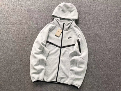 N1K Kapuzenpullover