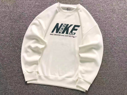 N1K Kapuzenpullover