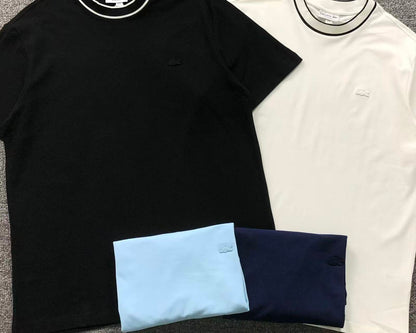 Klassisches T-Shirt