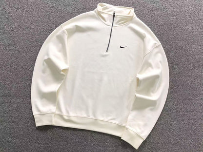 N1K Kapuzenpullover