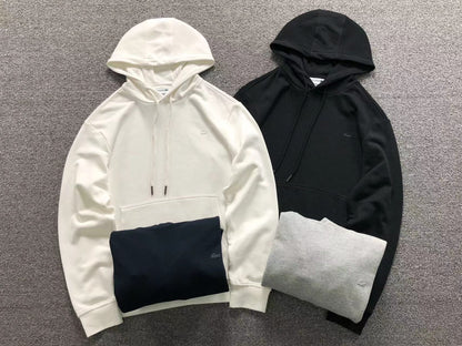 Klassischer Hoodie