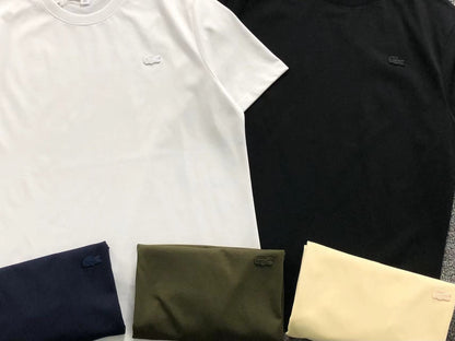 Klassisches T-Shirt