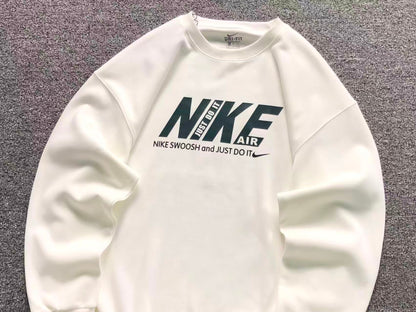 N1K Kapuzenpullover